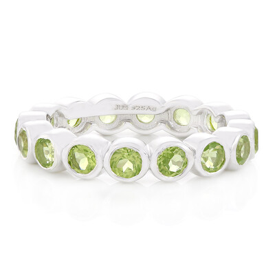 Zilveren ring met peridoots
