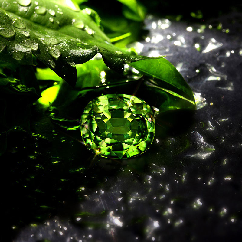 Ambanja-Demantoid