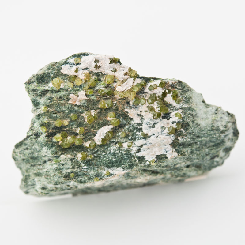 Demantoid ruwe edelsteen